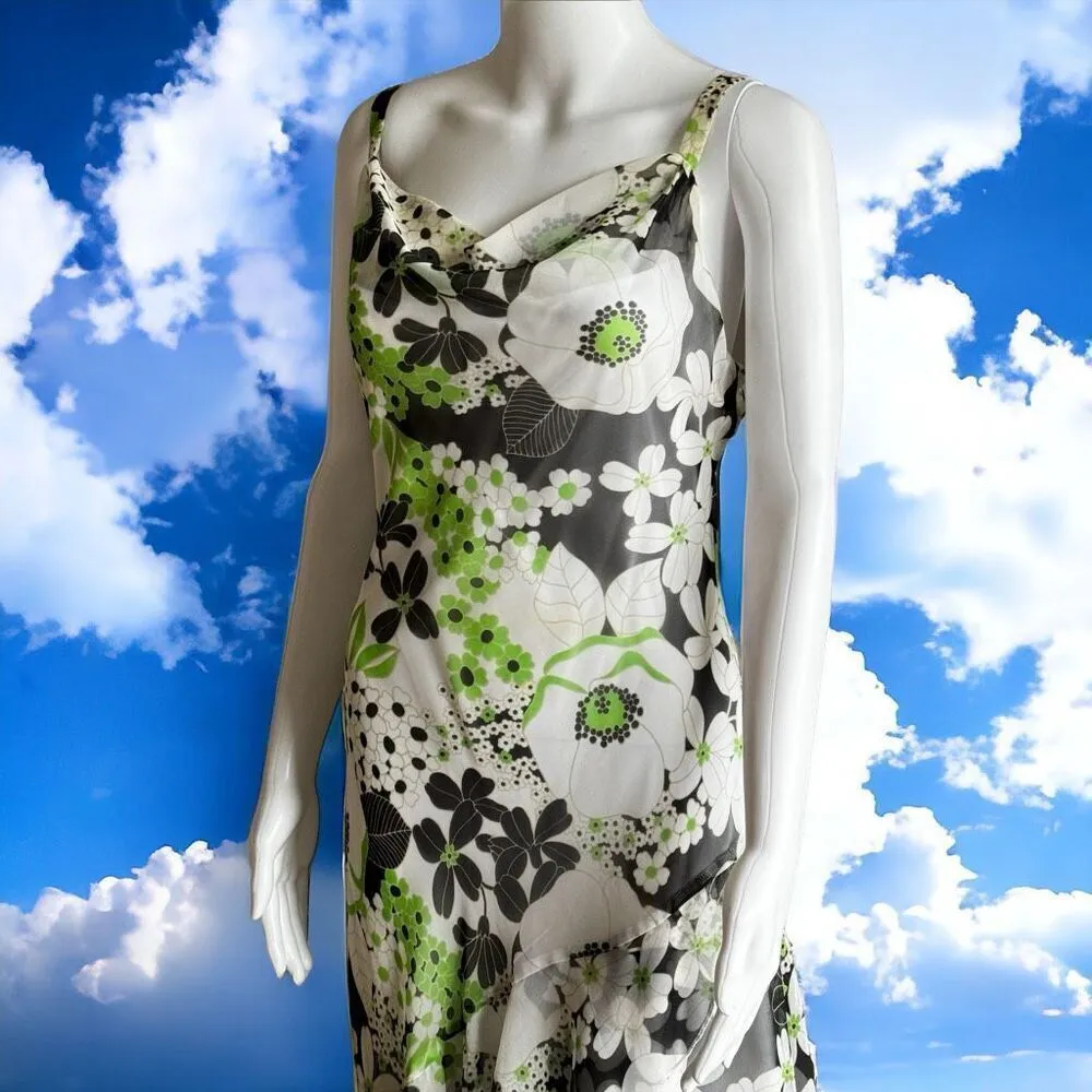 Y2K Floral Print Ruffle Dress - Image 2