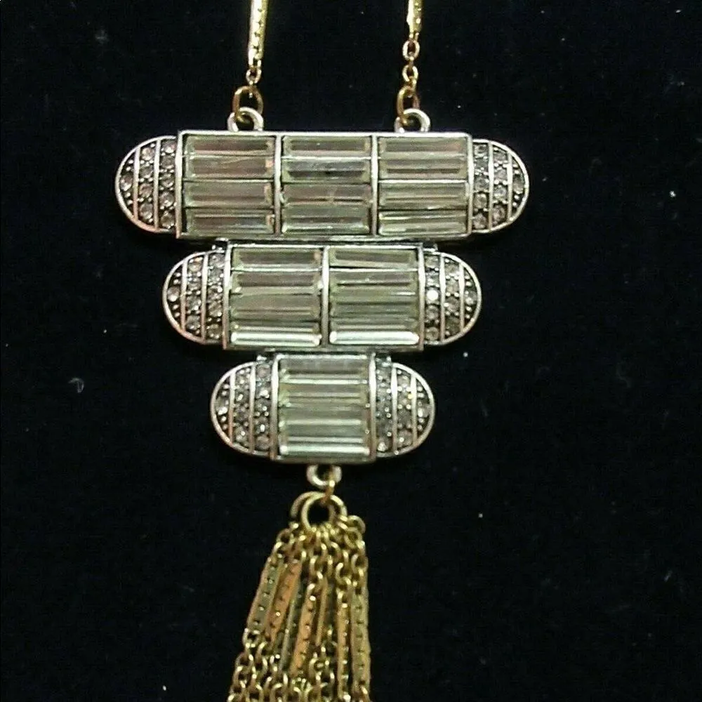 Pendant necklace with rhinestones 16”long chain fairy core - Image 2