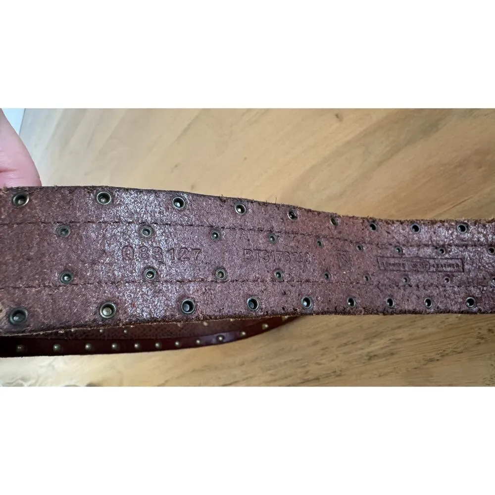 Fossil women's brown leather studded belt size small - Image 5