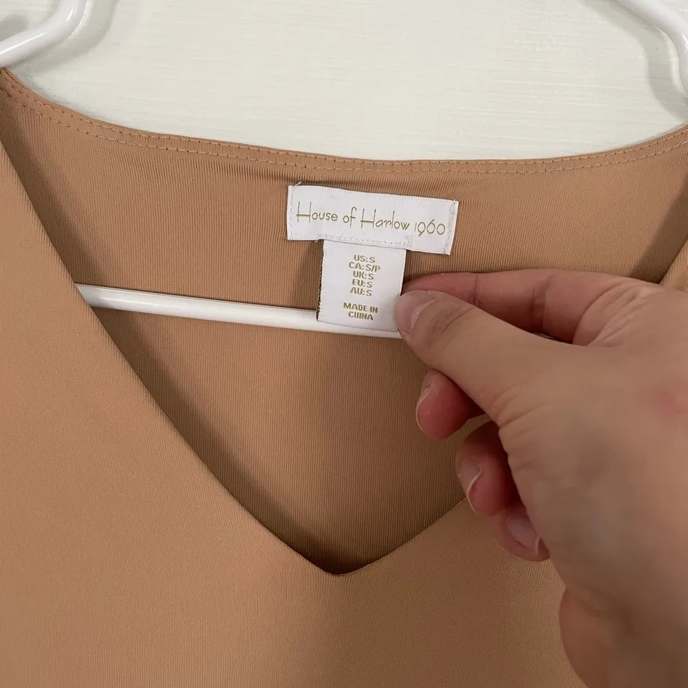 Nude Long Sleeve Snap Bodysuit Size Small - Image 3