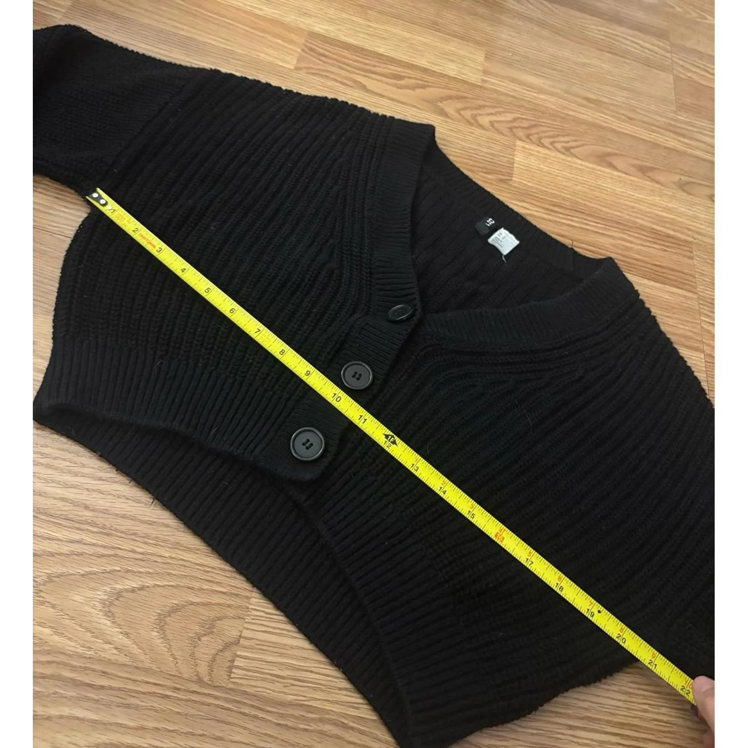 Divided Long Sleeve Black Cropped Sweater Size Small - Image 5