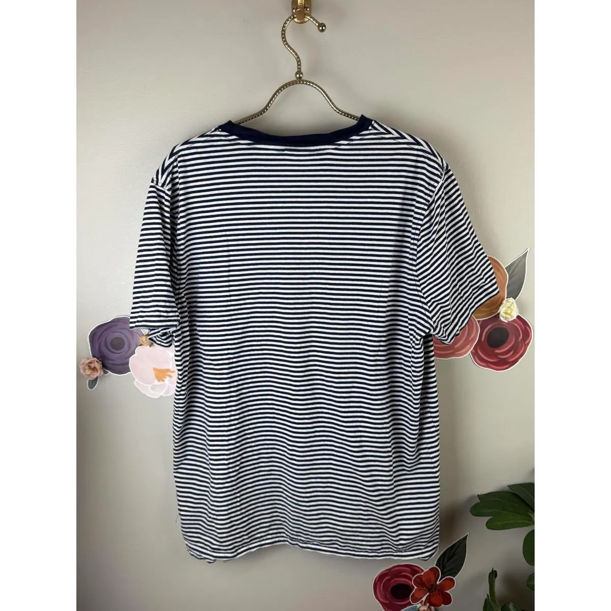 Brooks Brothers Unisex Navy Life Preserver Graphic T-Shirt - Size - Large - Image 2