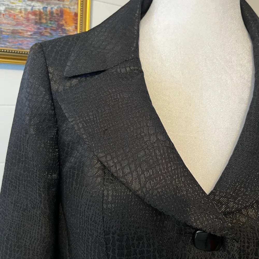 LE SUIT Black Croc Embossed Blazer Fitted Jacket Business Preppy Academia Clean - Image 6