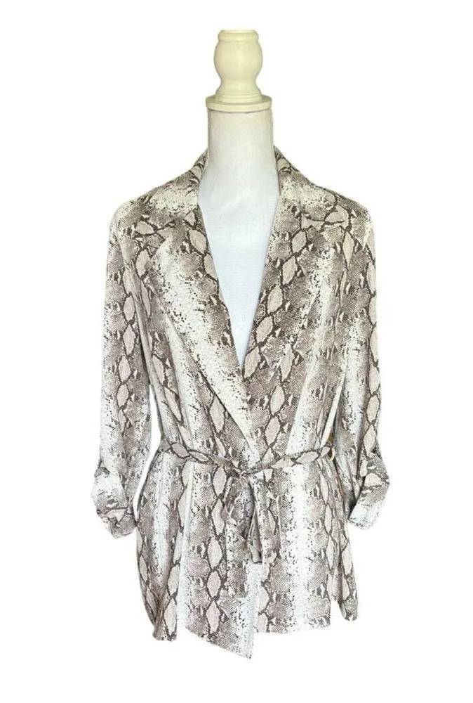 NWT- Windsor Snake Skin Mood Blazer- Size Medium - Image 2