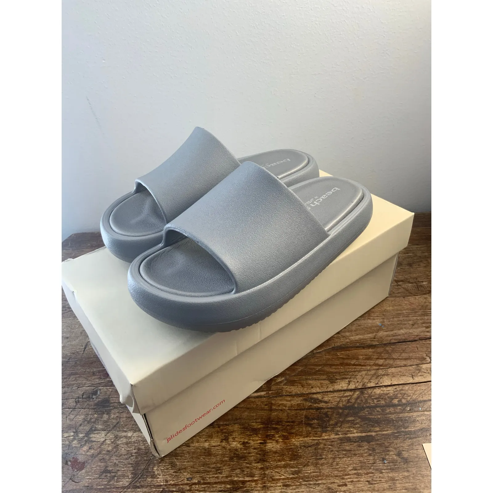 J/Slide Squish Grey‎ Eva NIB size 7 Gray - Image 2