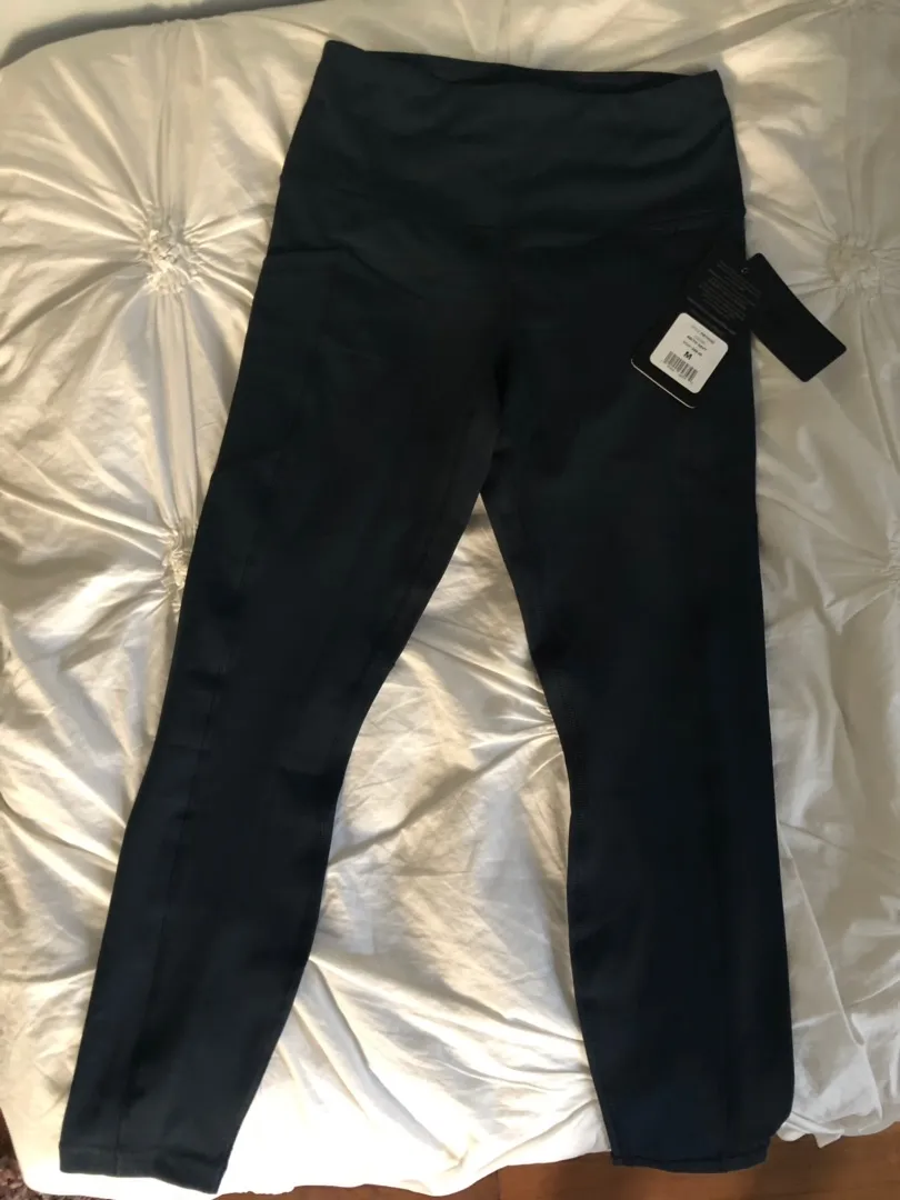 90 Degrees by Reflex Navy Leggings - Image 3