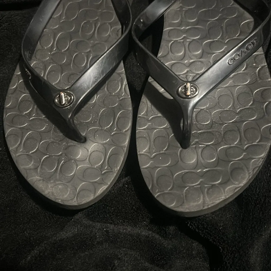 Coach Flip Flops worn but still so cute - Image 4