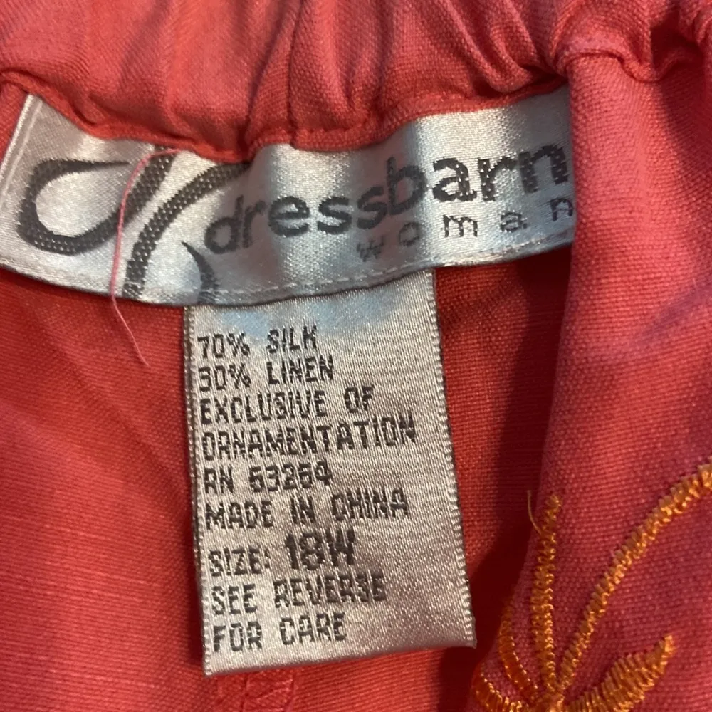 Dress Barn 70%silk and 30% linen Cropped Pants size 18W inseam 22” - Image 10