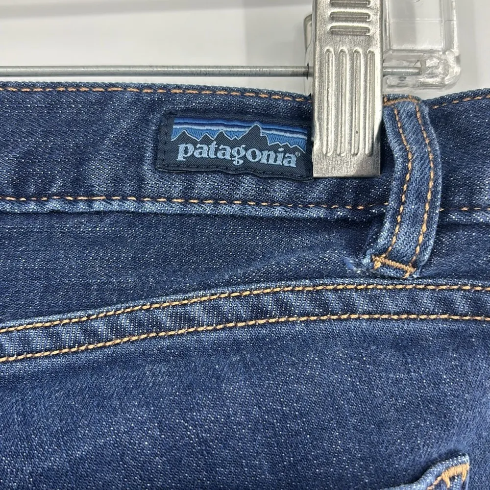 Patagonia Organic Cotton Slim Fit Jeans Women’s Size 27 / 4 Dark Wash Blue Denim - Image 9