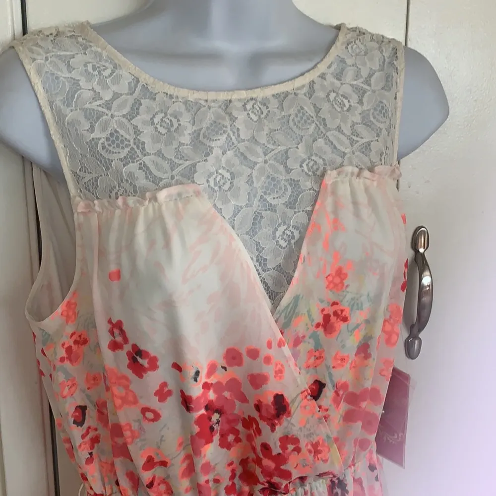 Candies spring mini dress size  L in floral new - Image 3