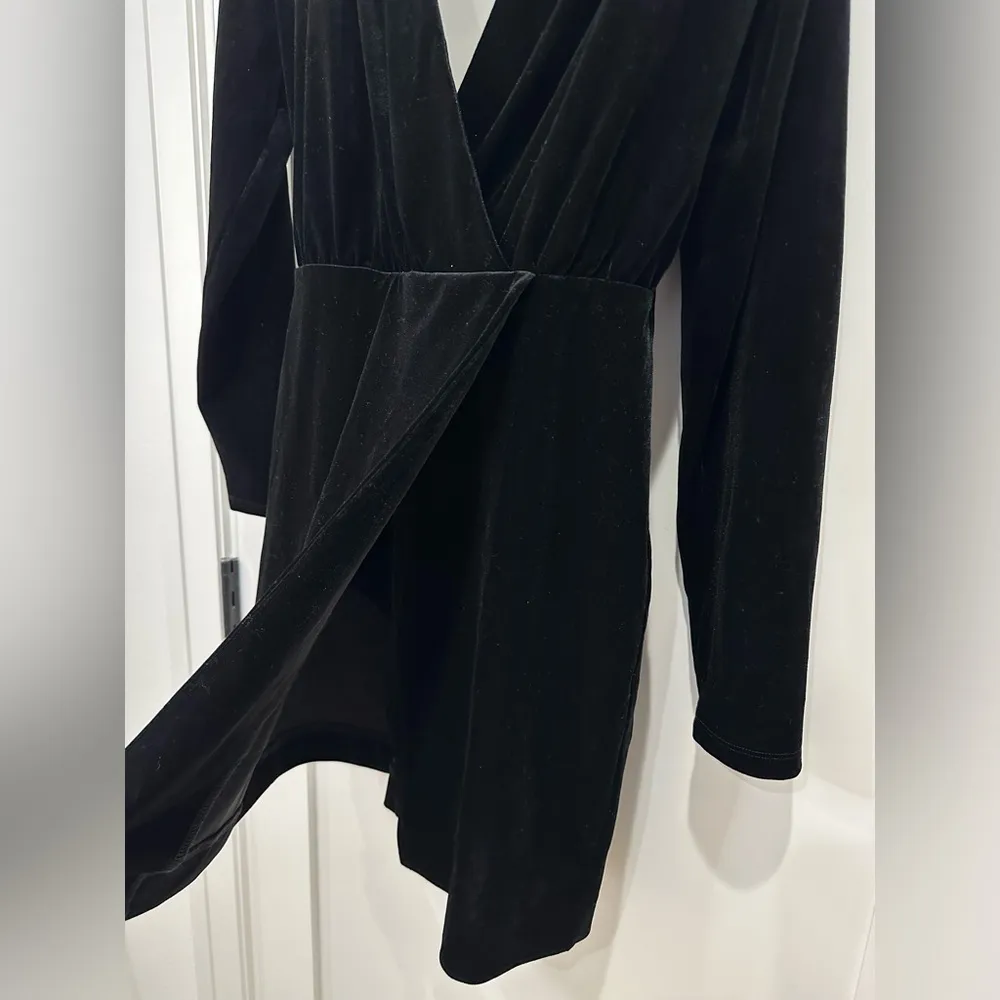 LPA Celeste Mini Dress Small Black Velvet Faux Wrap Long Sleeve Cocktail Party - Image 10