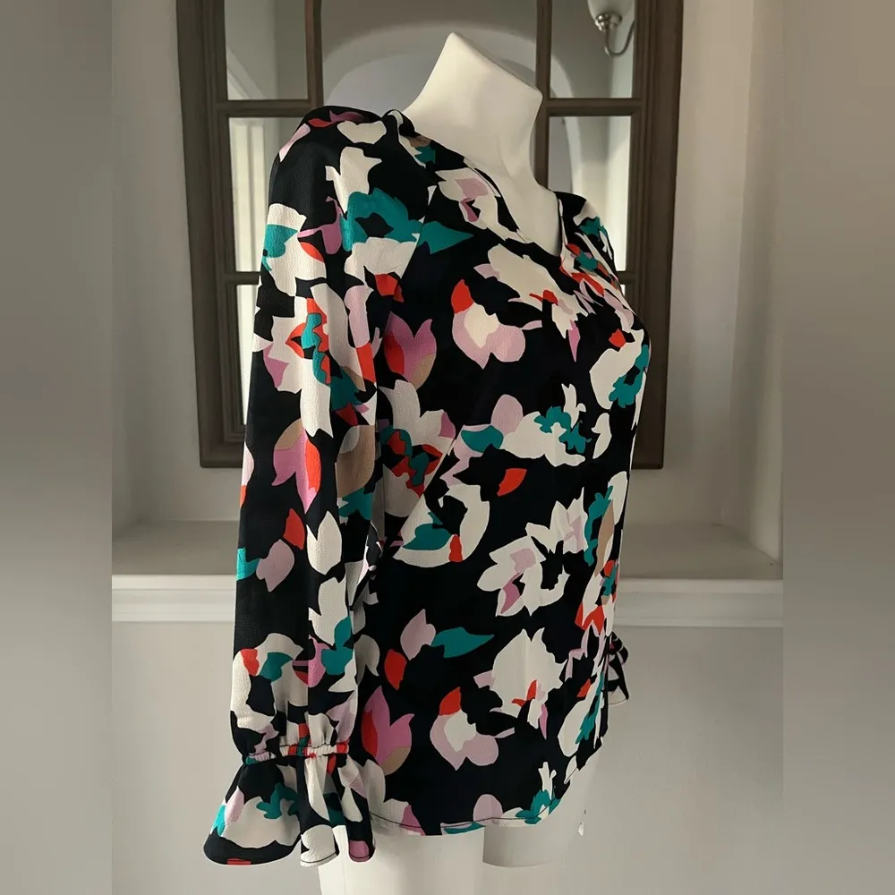 Bar III Long Sleeve Blouse, Navy Combo Size XS New w/Tag Retail $69.00 - Image 2