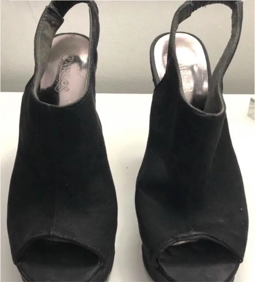 DSW BLACK WEDGES - Image 2