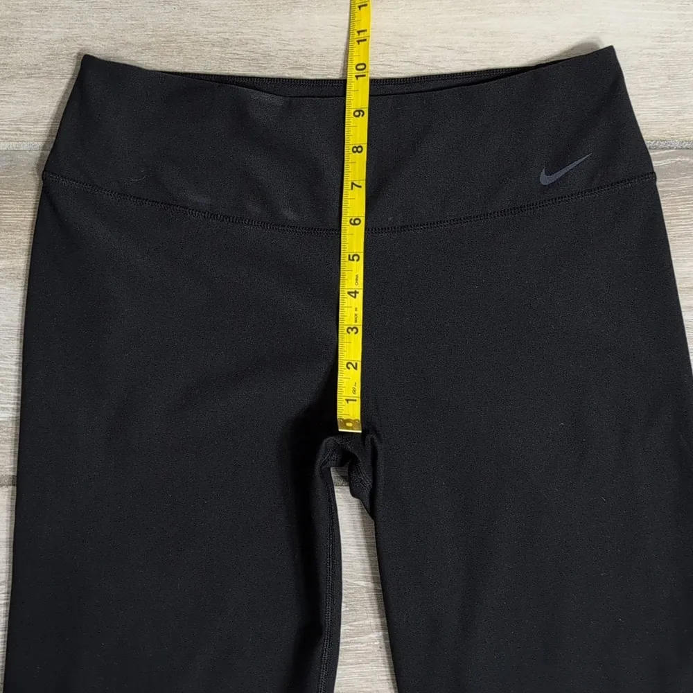 Nike Dri-FIT Black Loose Fit Capri Pants | Nike Capri Leggings - Image 7