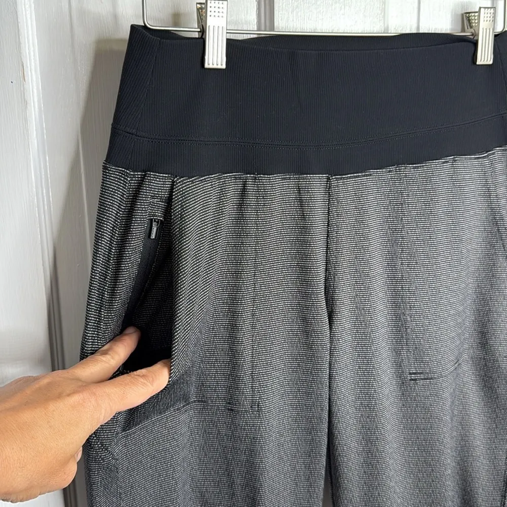 Athleta Venice Textured Jogger In Wavy Dash Black SW1647 Size S Petite - Image 8