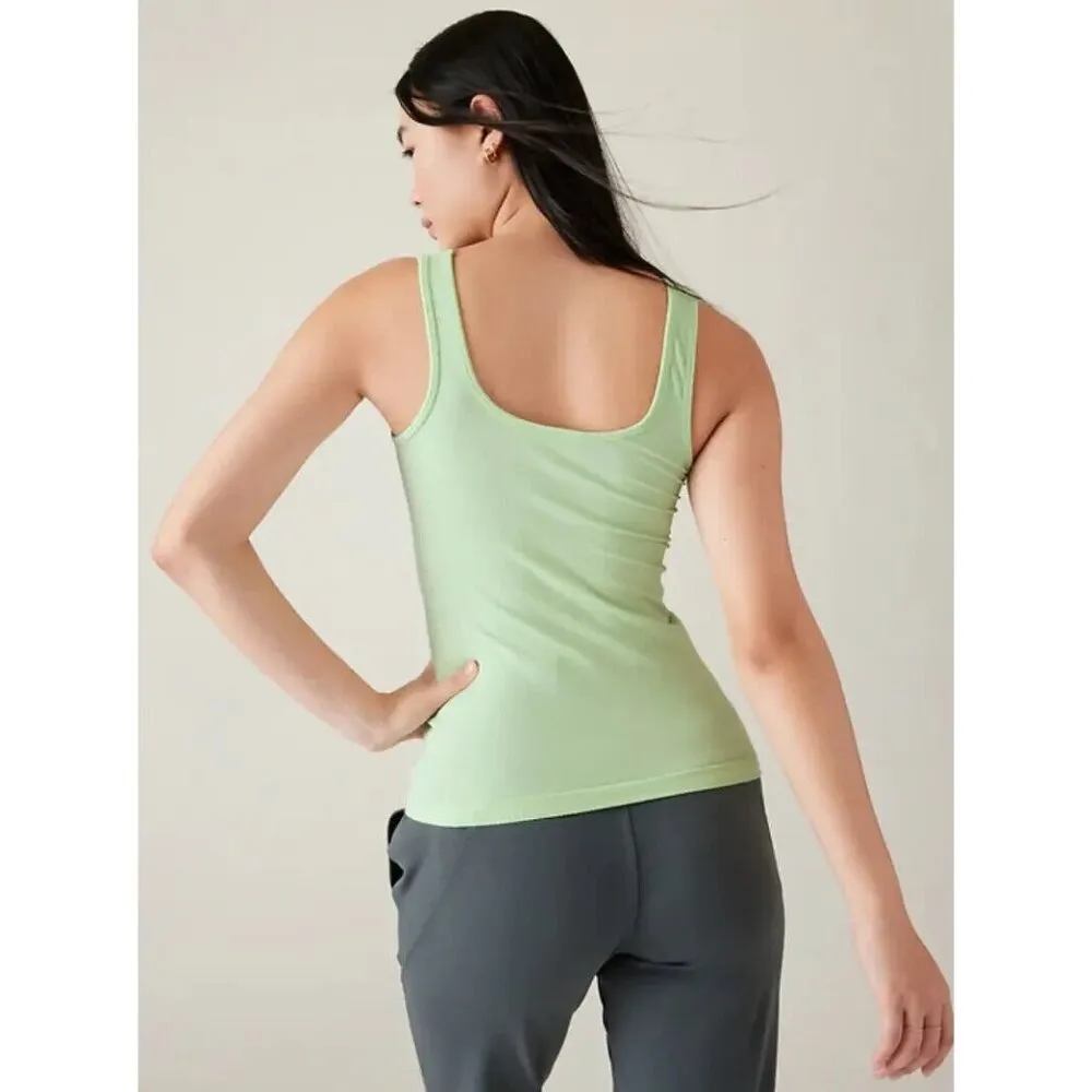 New Athleta M Renew Scoop Neck Tank Rib Mint Tint Green Size Medium - Image 3