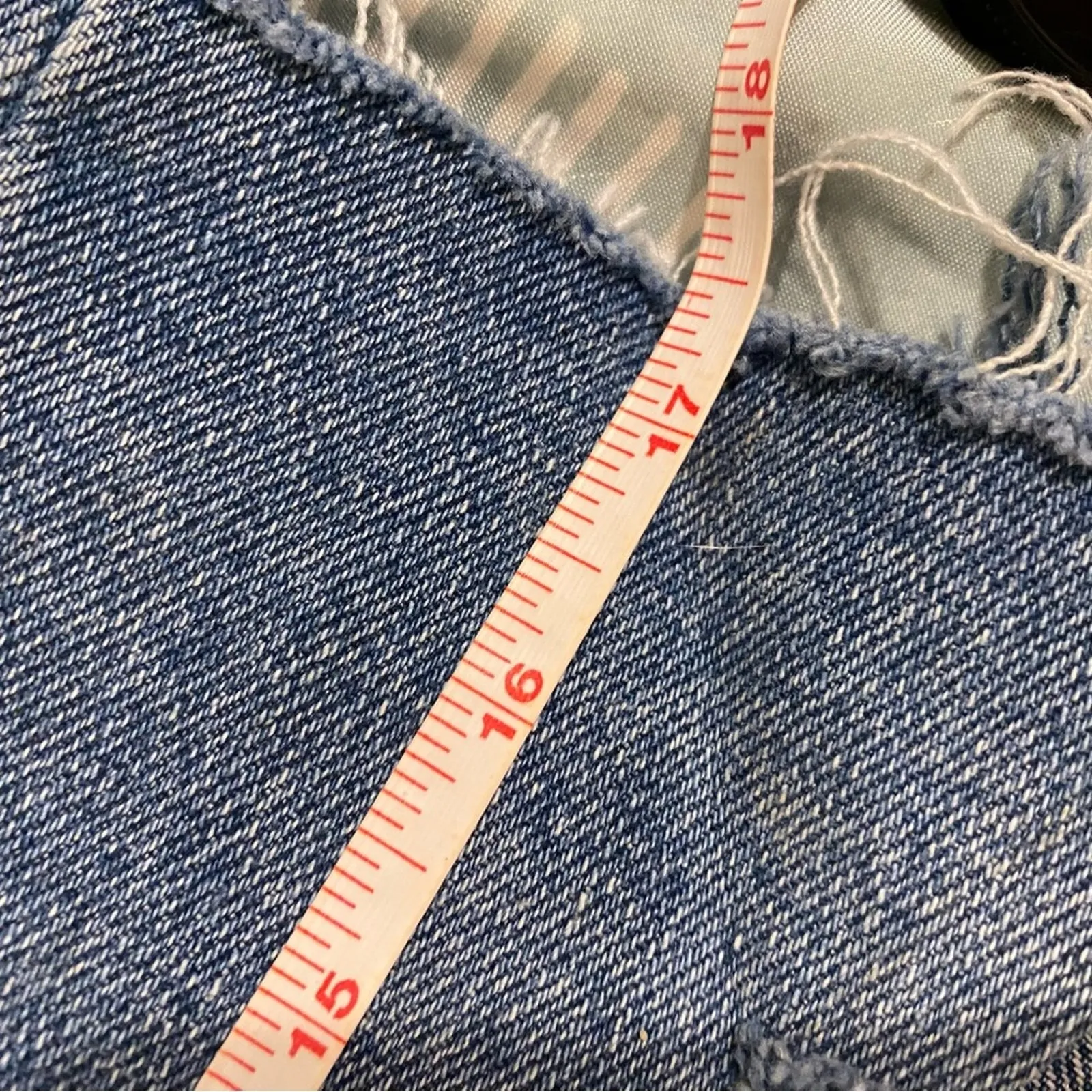 POL Distressed Jean Denim Mini Skirt Size Medium NWOT - Image 7