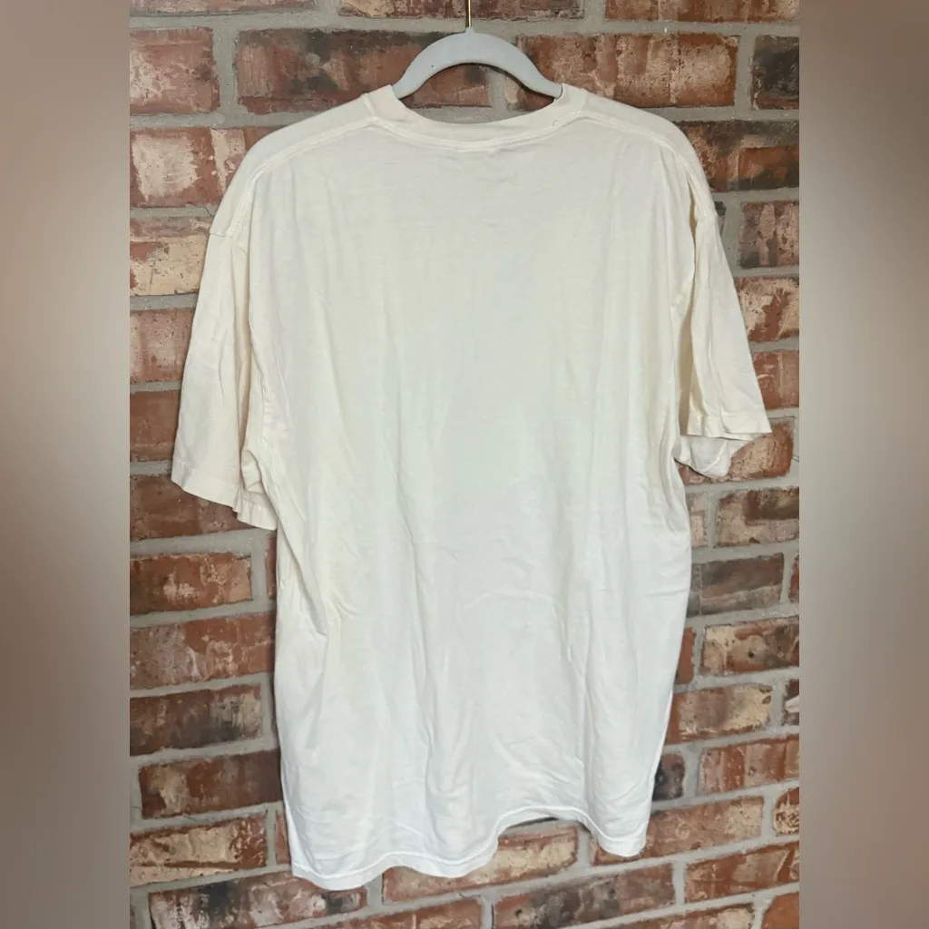 Comfort Colors Cream Tee with Festive Bow Tree Design - Image 3