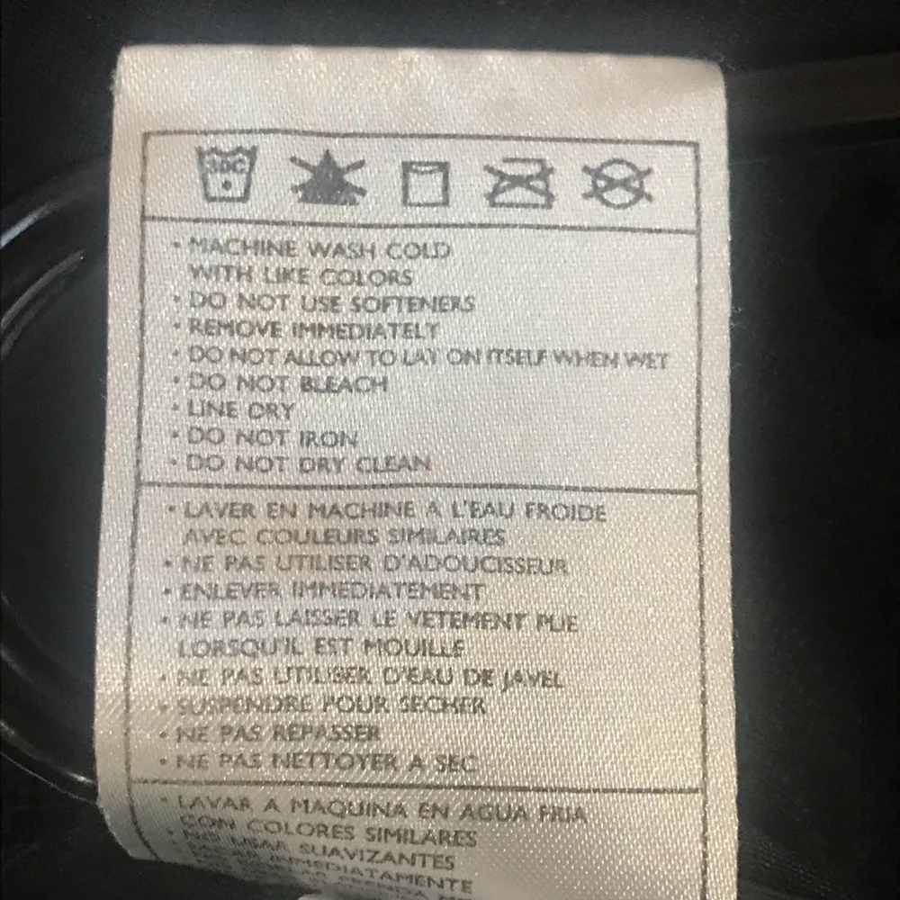 Nike Dri-fit Crop Capri Pants Single Pocket Double Snap Zip Closure Black Small - Image 6