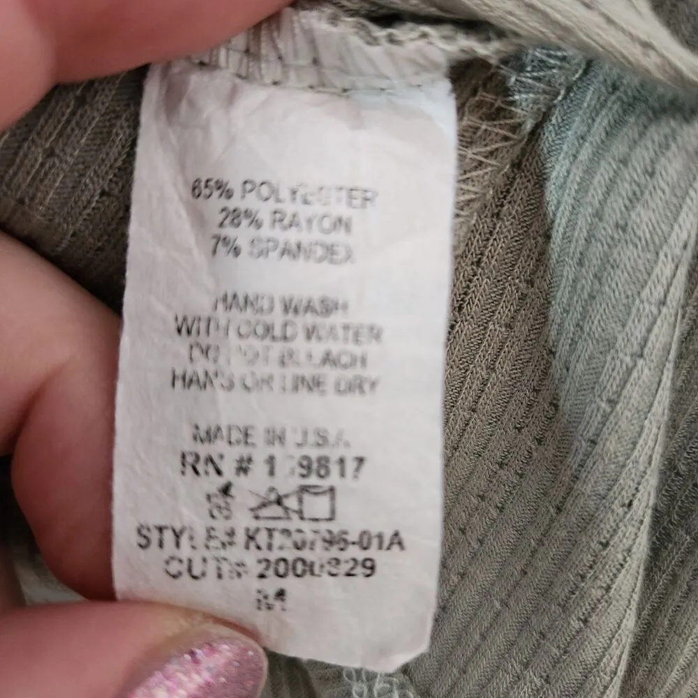 Altar’d State Bridgette Babydoll V Neck Smocked Top Blouse Sage Green Size M - Image 7