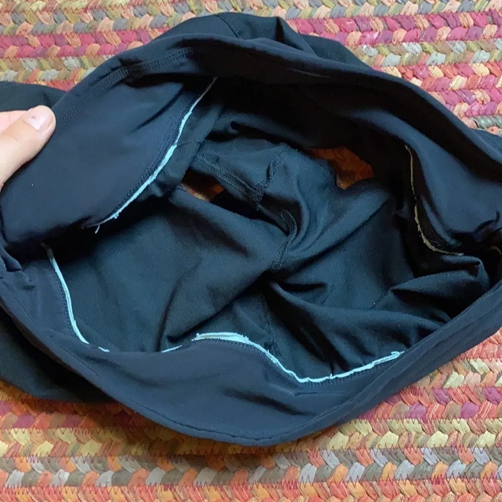 BLACK NIKE DRIFIT ATHLETIC SHORTS - Image 3