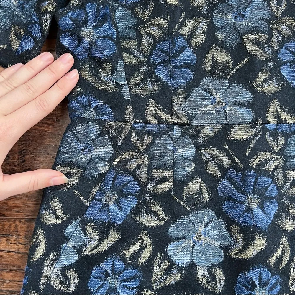 Brooks Brothers • floral brocade sheath dress blue gold metallic black fitted - Image 5