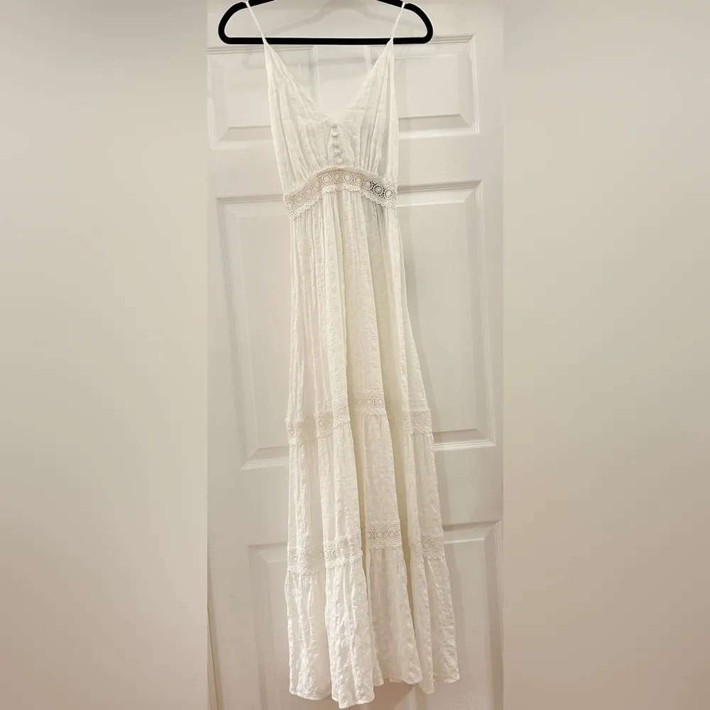Lulu’s Light Breeze White Striped Crochet Lace Boho Tiered Maxi Dress Sz XS - Image 6