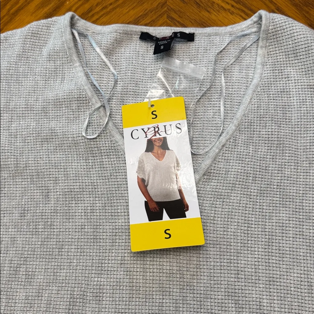 Cyrus Ladies' Dolman Sweater nwt - Image 7