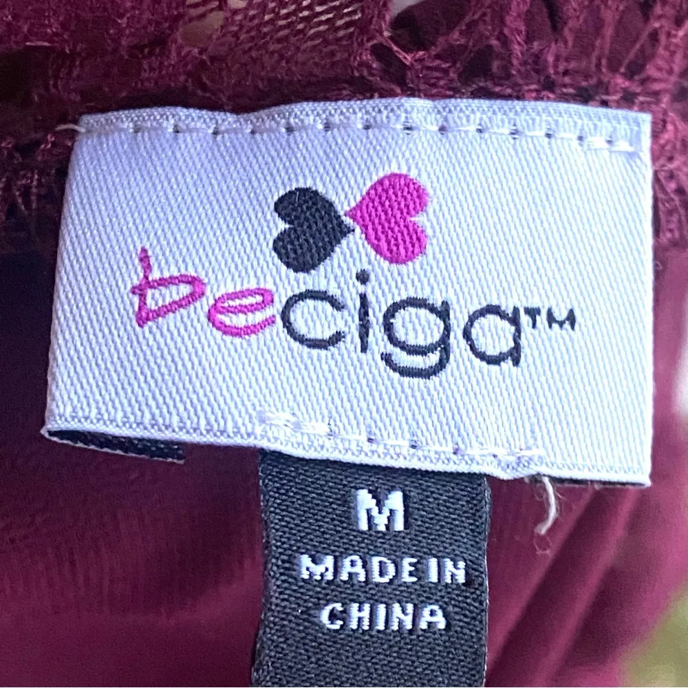 Beciga Boutique Maroon Ruffled Blouse Purple Size M - Image 14