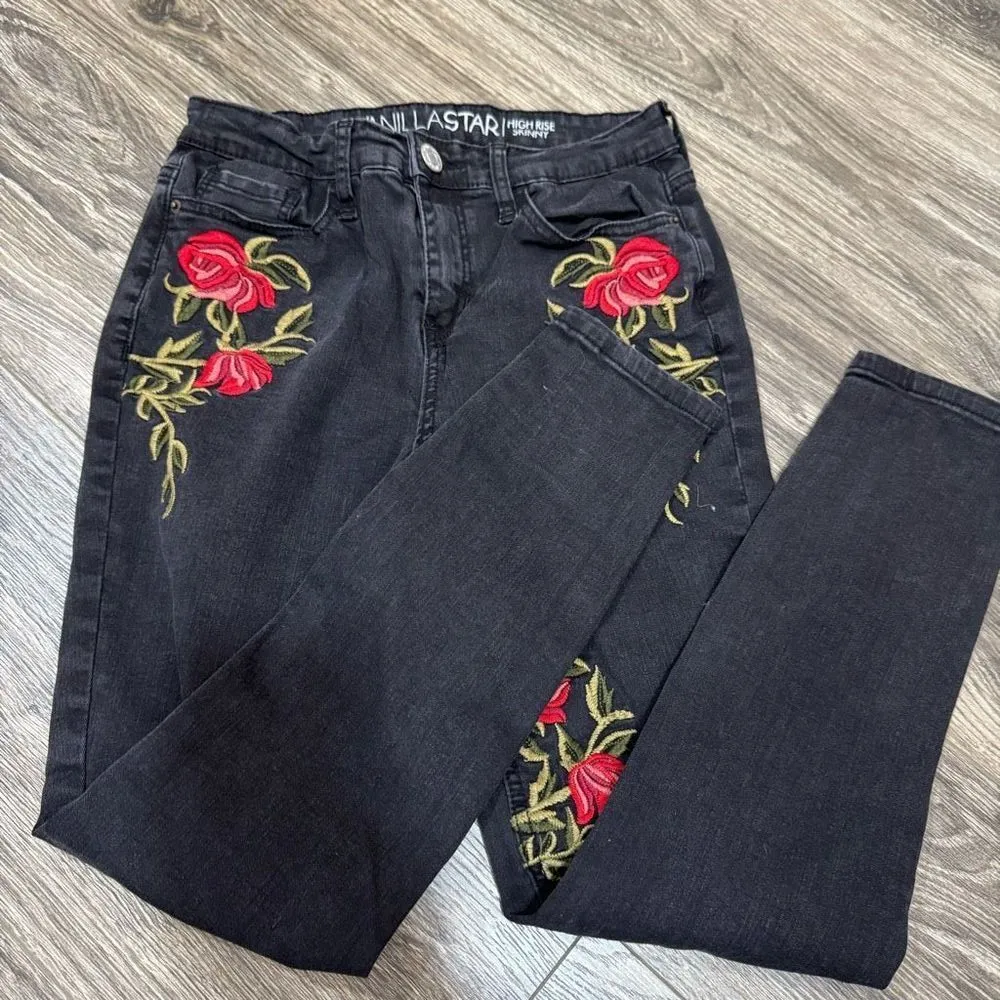 Topshop Vanilla Star Floral embroidered Moto Jeans - Image 3