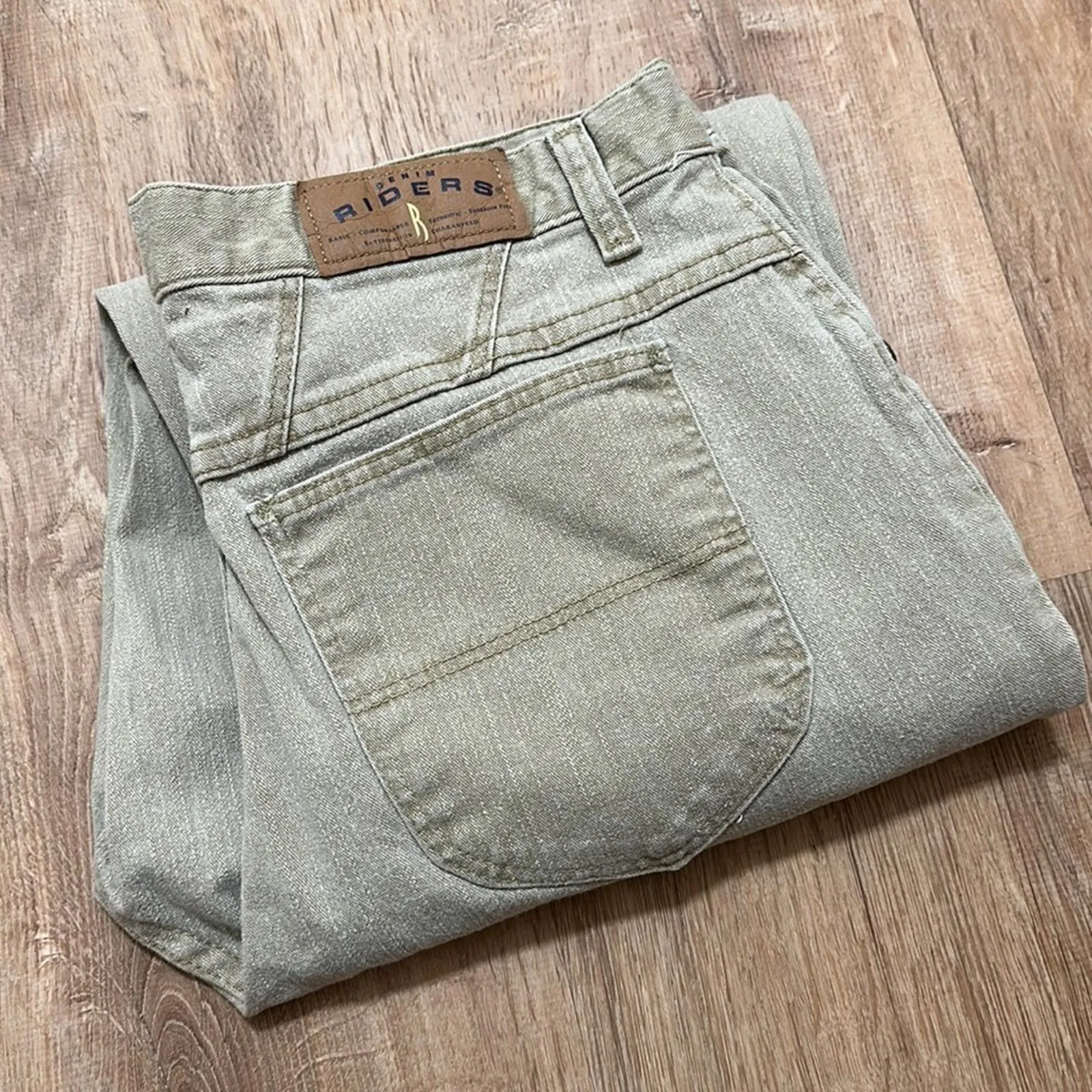 RIDERS | Vintage Beige Straight-Leg Jeans - Image 5