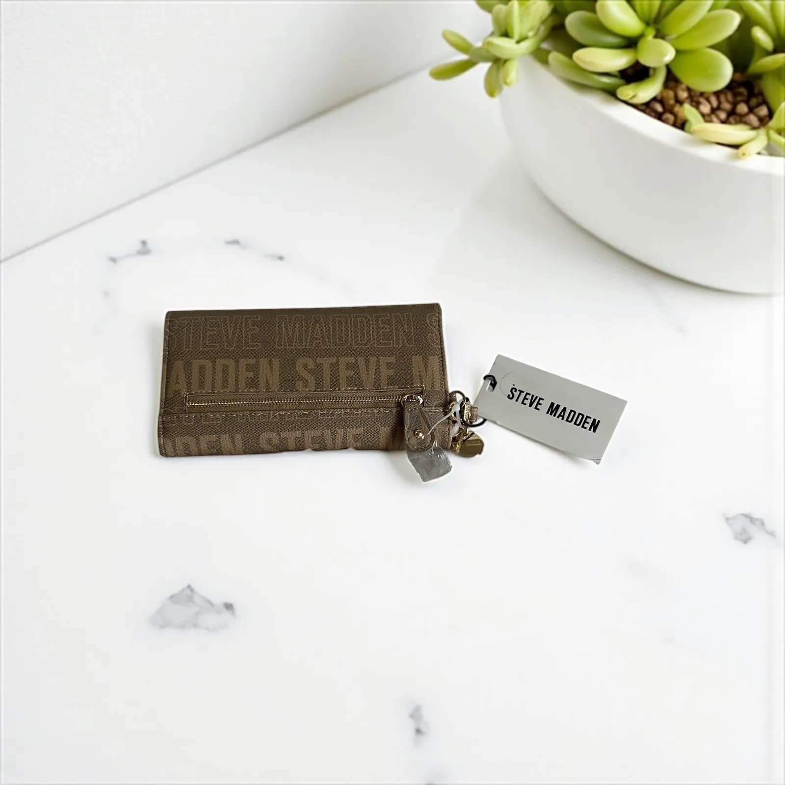 Steve Madden Logobar SNDSTRM Trifold Wallet Wristlet Brown Neutral‎ New - Image 3