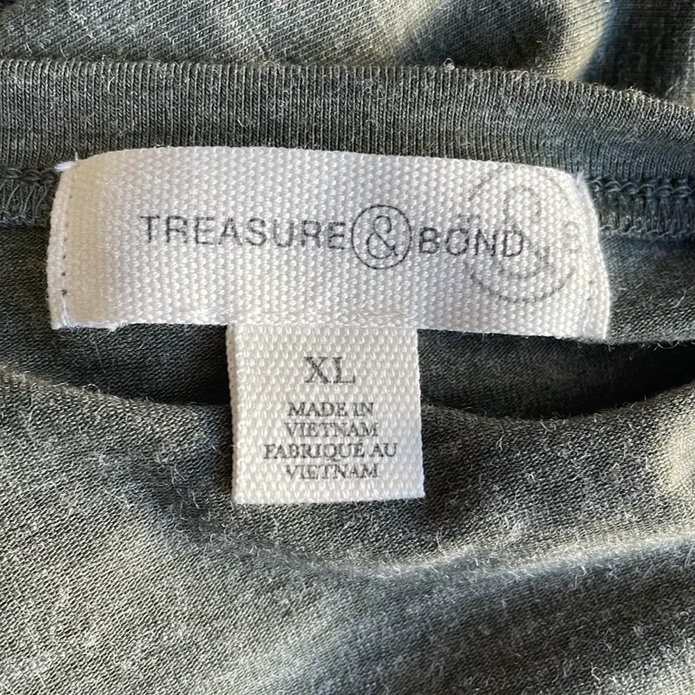 Treasure & Bond Green Ruched Tshirt Dress - Image 4