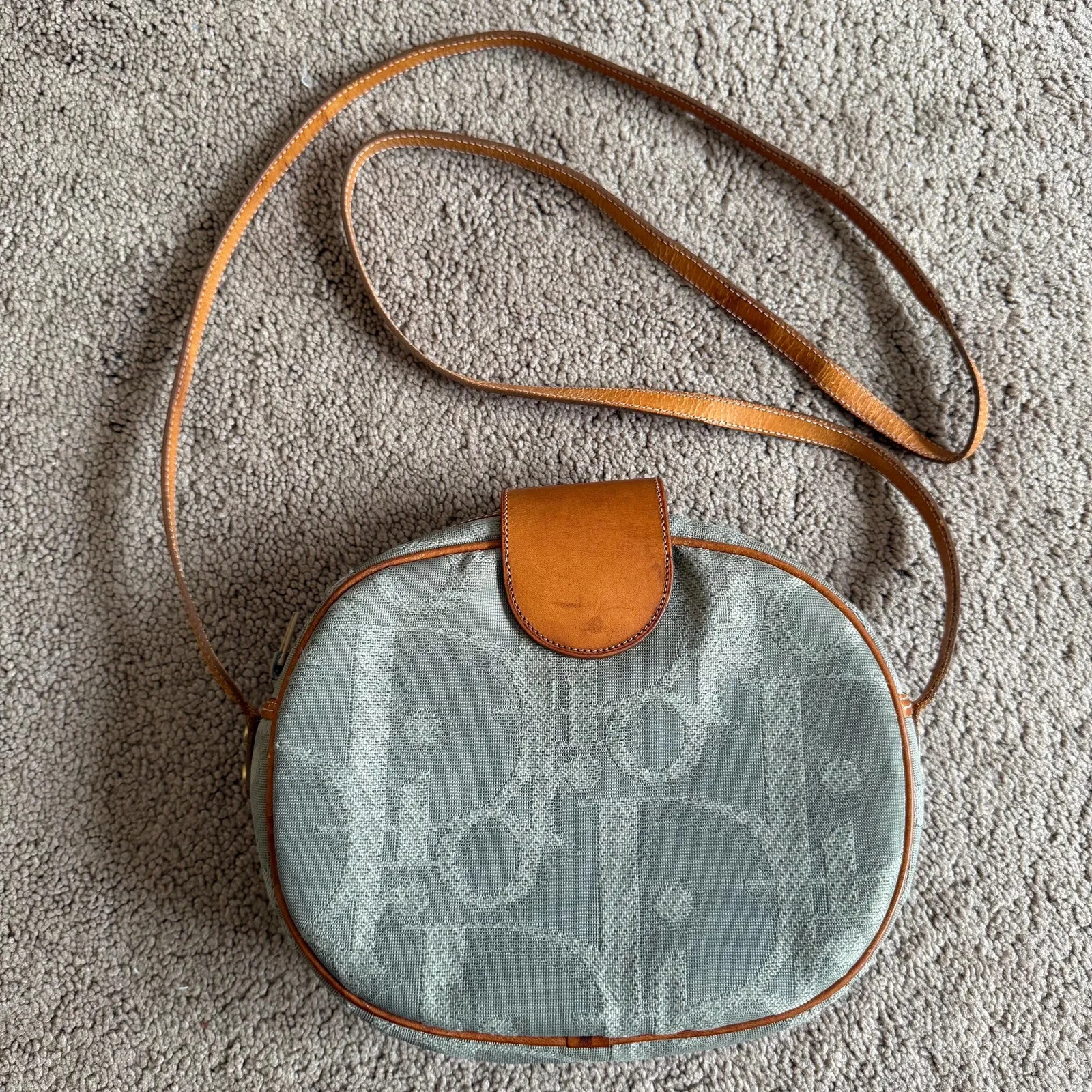 Authentic rare vintage Christian Dior trotter crossbody bag - Image 2