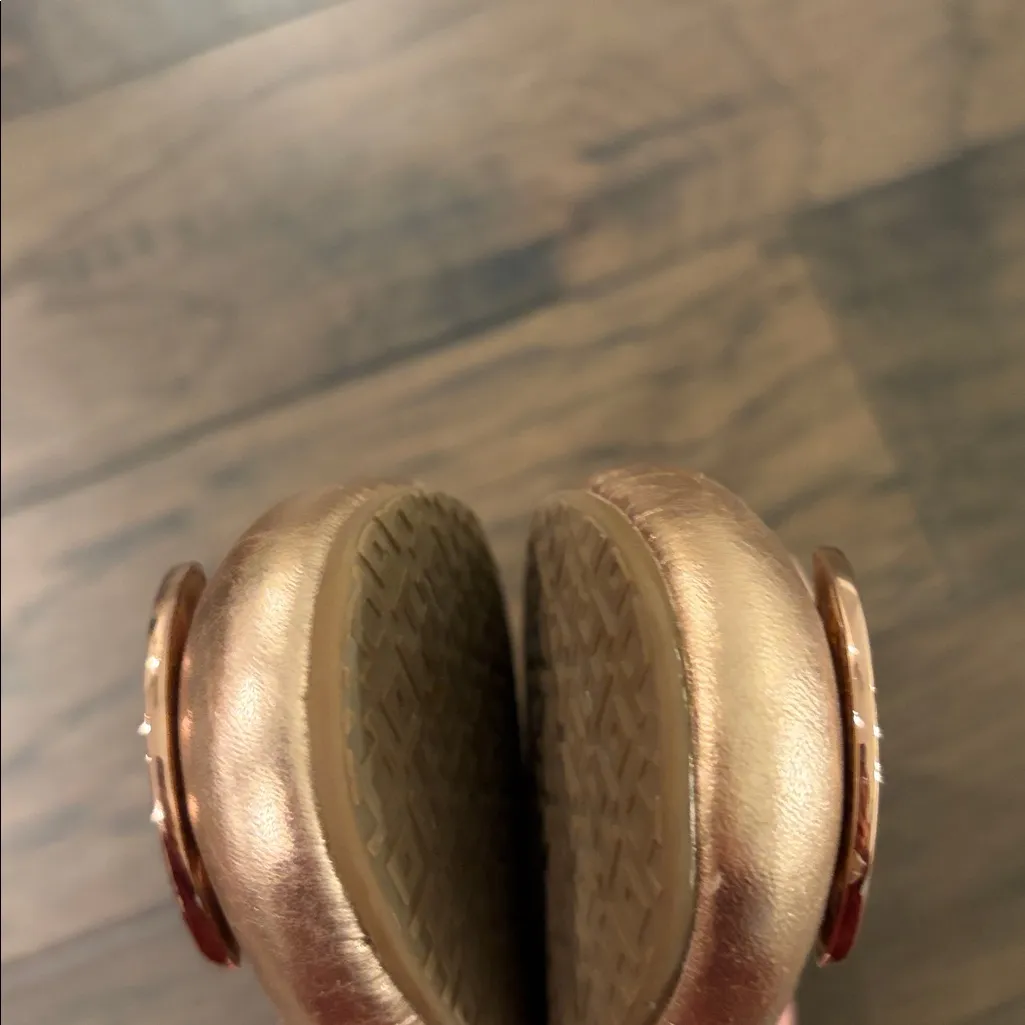 Tory Burch Rose Gold Reva Ballet Flat Sz 7.5 - Image 8
