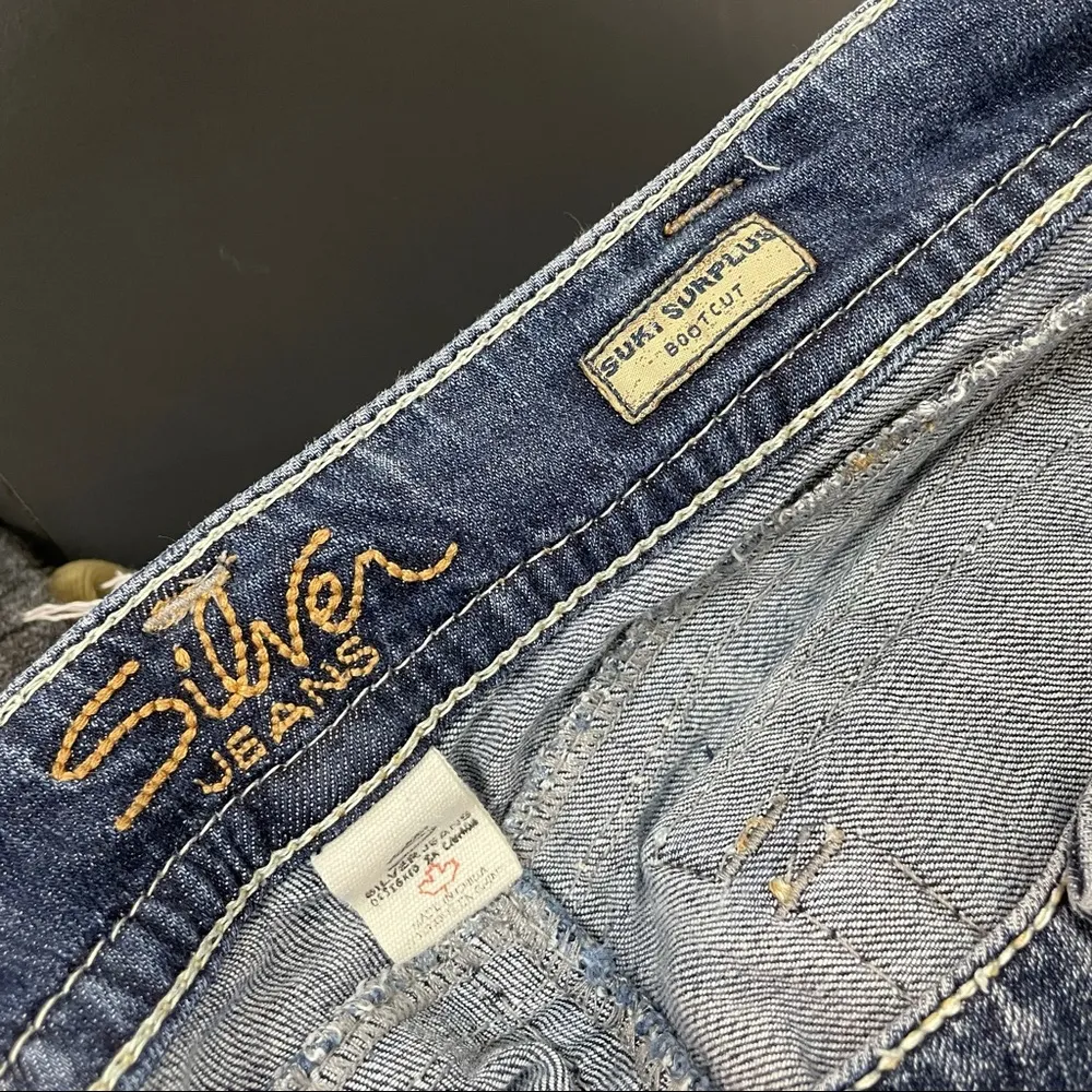 Silver Jeans Suki Surplus Bootcut Jeans Embroidered Stitching - Image 8