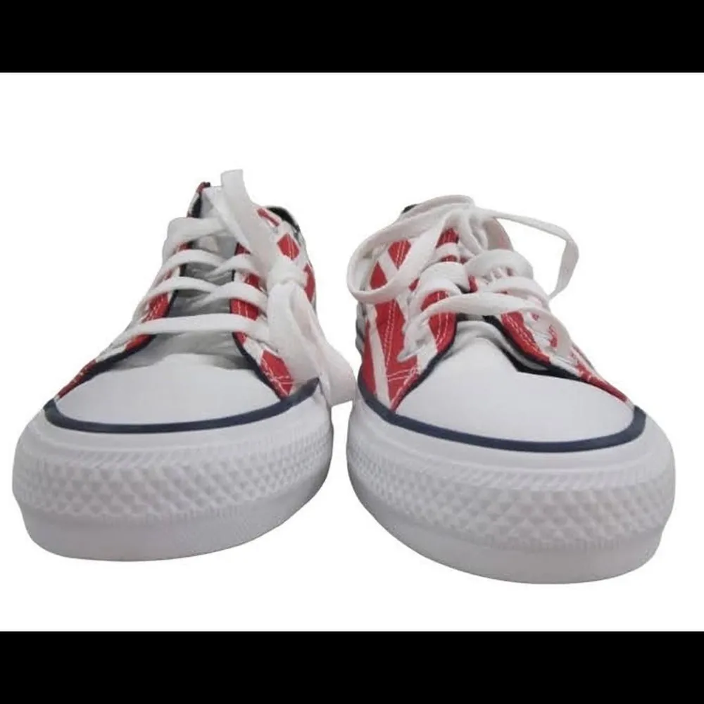 Converse Chuck Taylor All Star Low 'Stars & Stripes' USM6 USW8 - Image 2