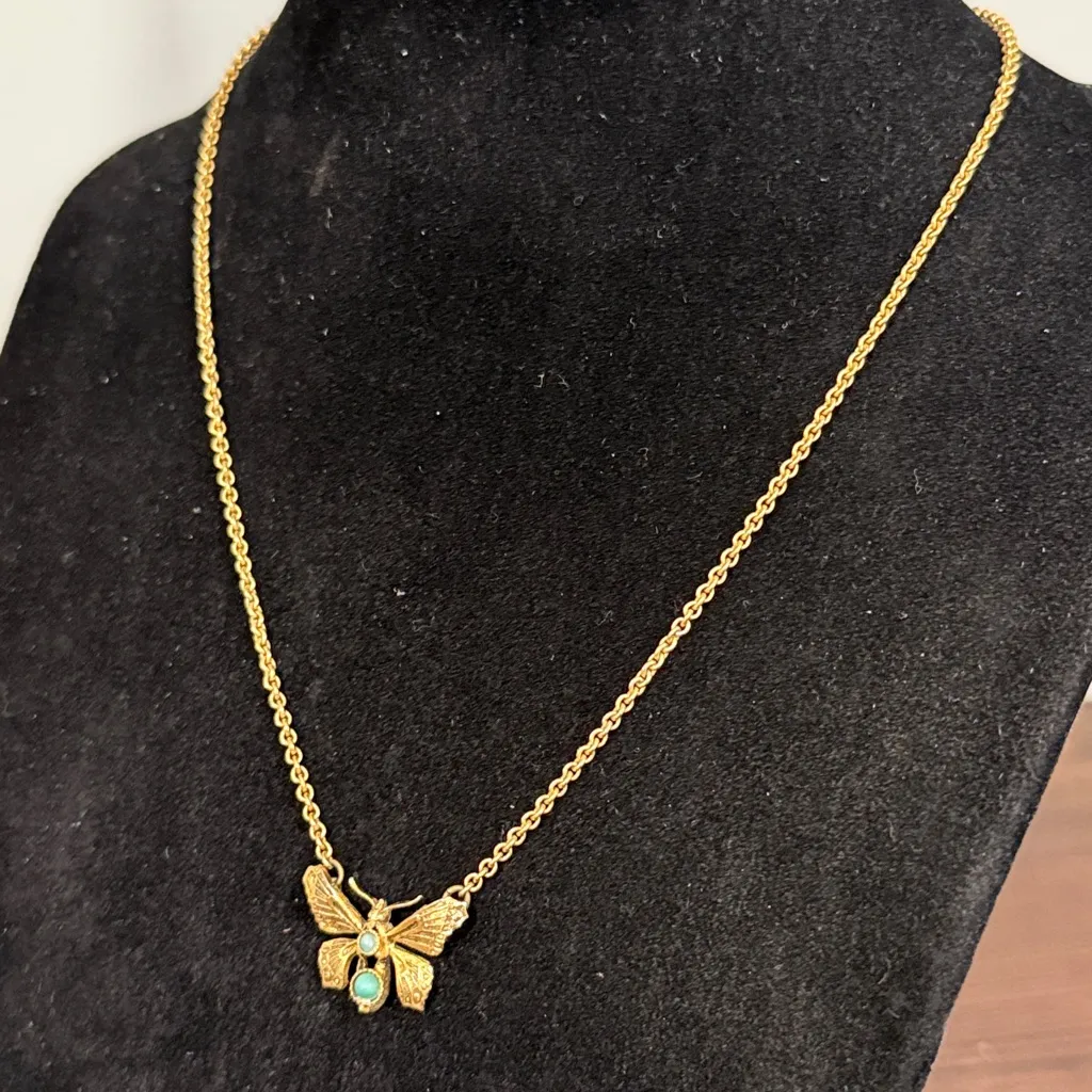 Vintage Gold tone dainty chain with butterfly turquoise pendant - Image 3