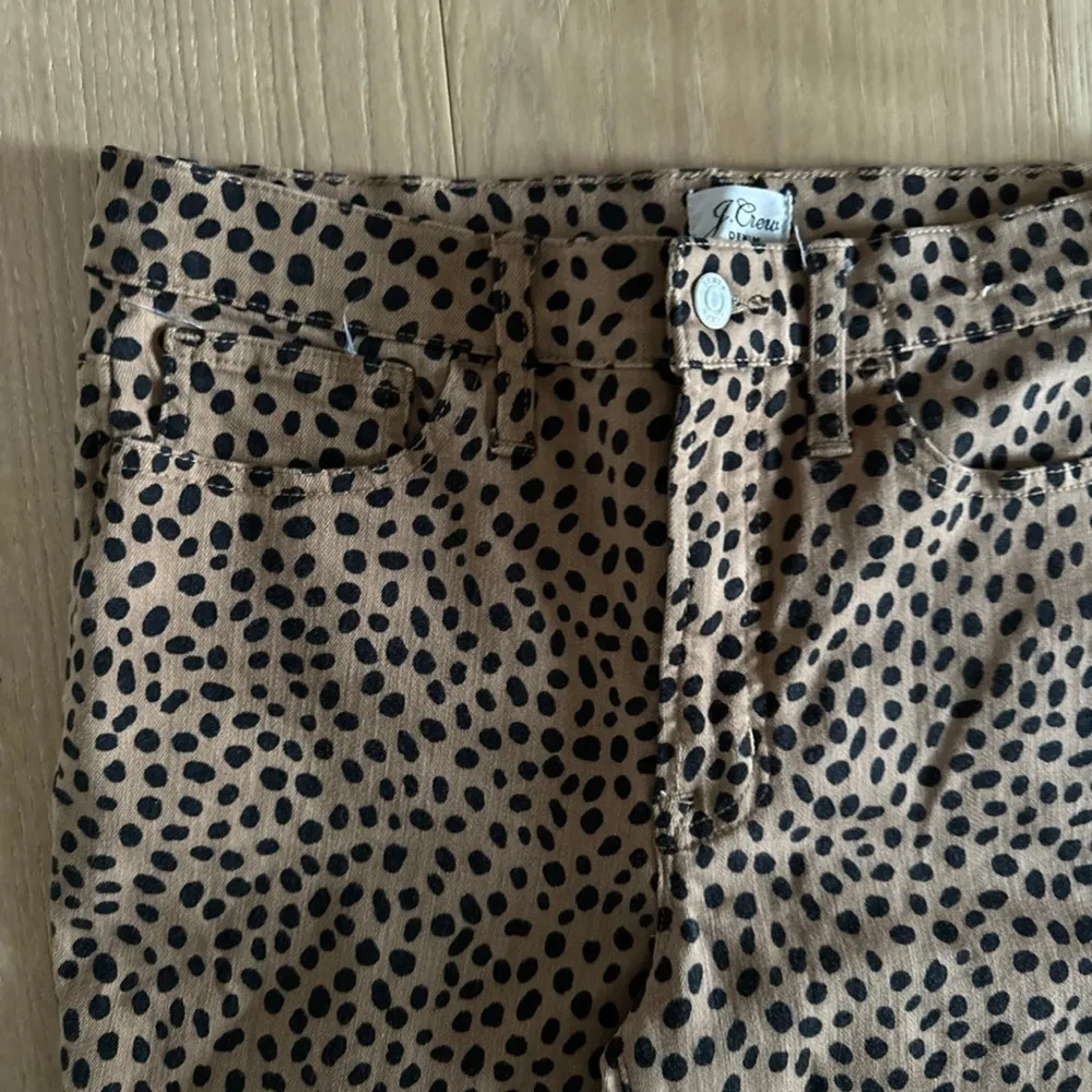 J Crew 9” Toothpick Cheetah Spotted Pants - Image 3