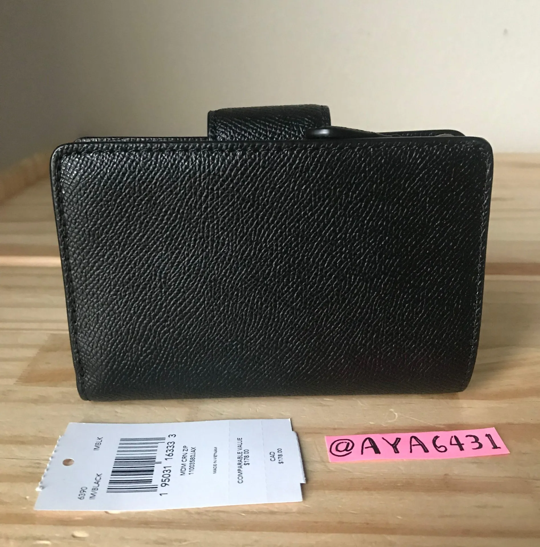 Wallet - Image 2