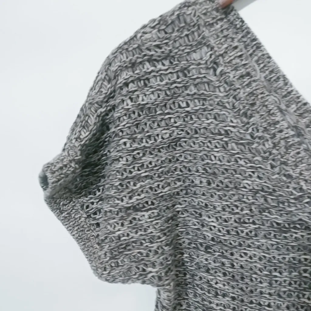 Roxy  L Black White V-Neck Loose Knit Pullover Sweater - Image 7