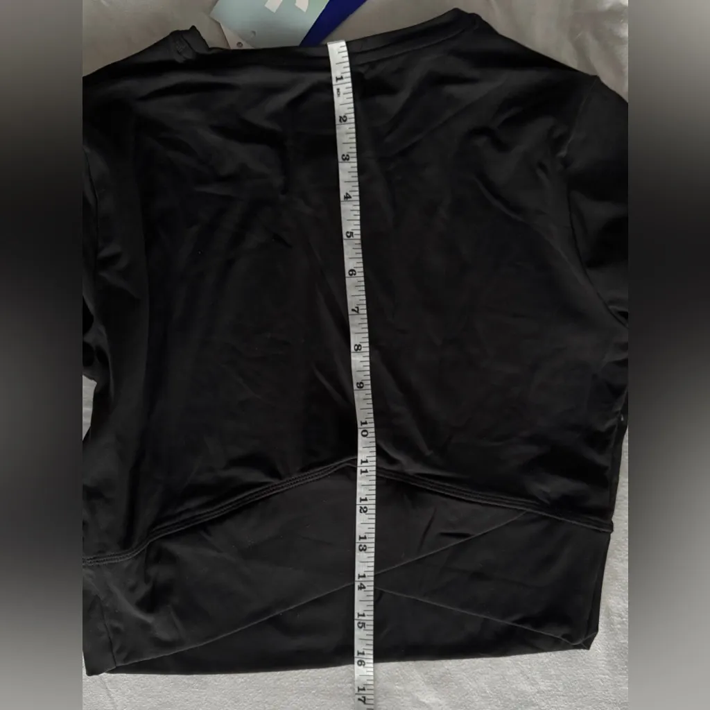 NWT JoyLab Women's M Black Active Cropped Fit Short Sleeve Tee Crew Neck - Image 6