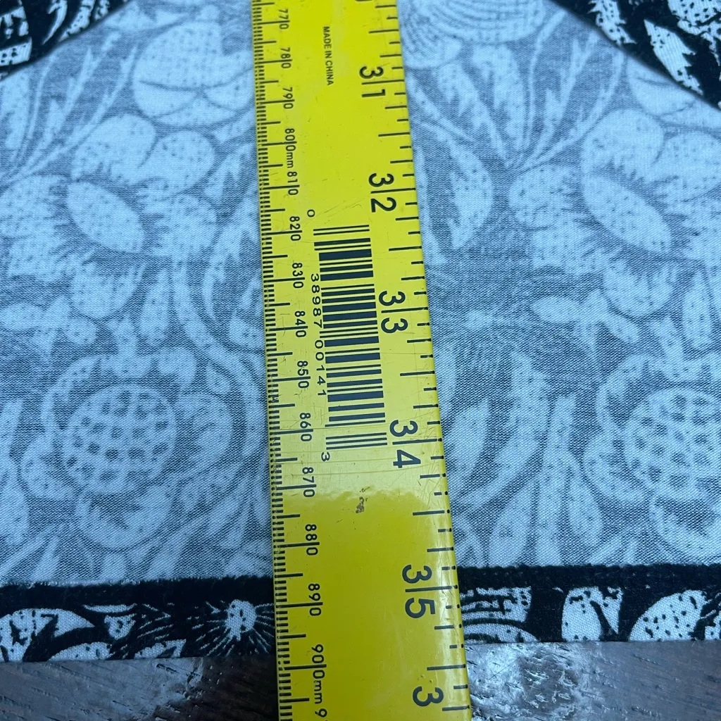 Max Studio Black and White Asymmetrical Skirt - Image 5