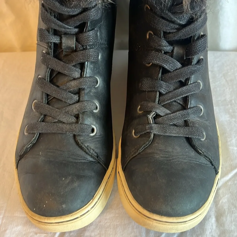 UGG Croft Toscana Fur Lined Leather High Top Lace Up Sneaker Winter Boot - Image 4
