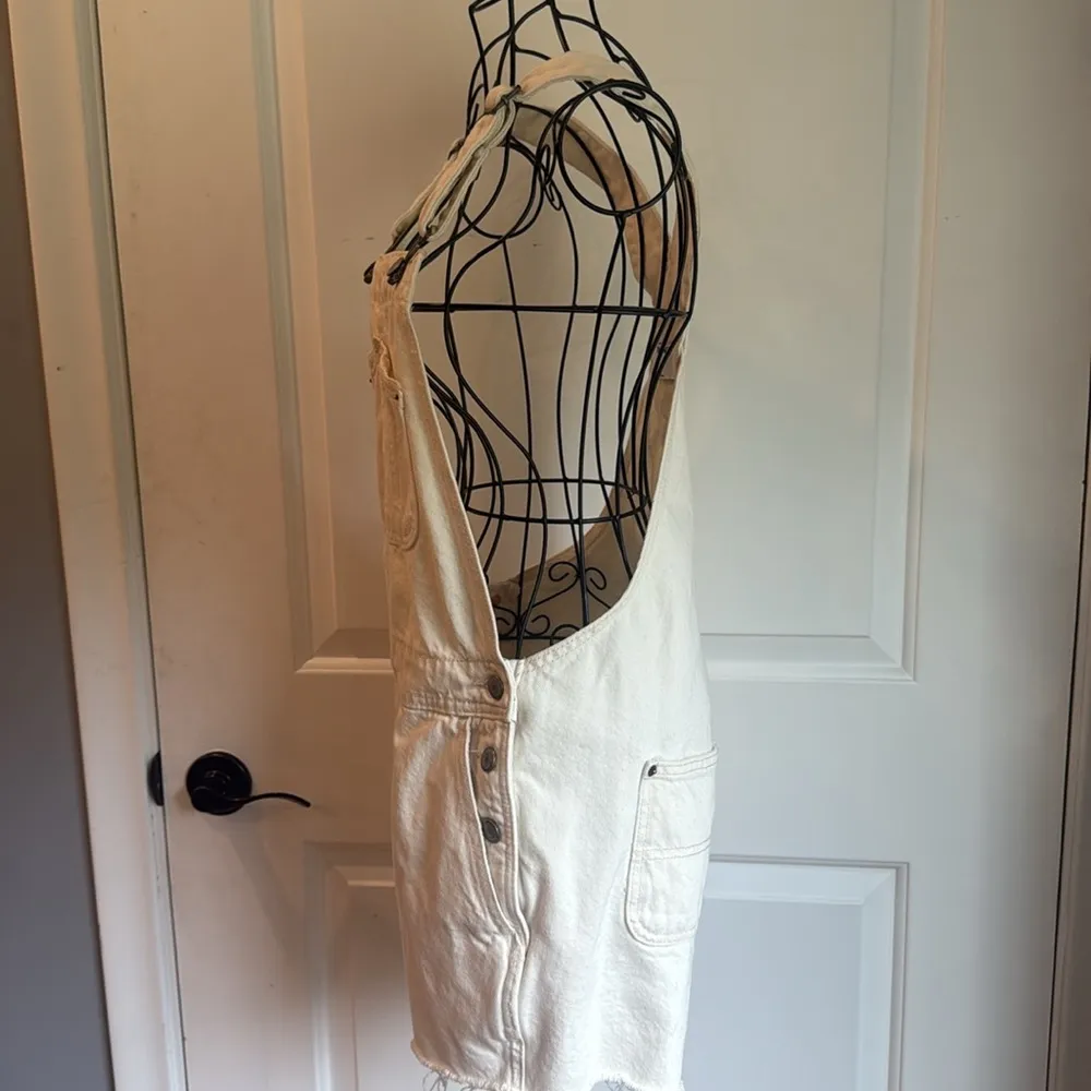 Old Navy slouchy jean cut off overalls - Image 4