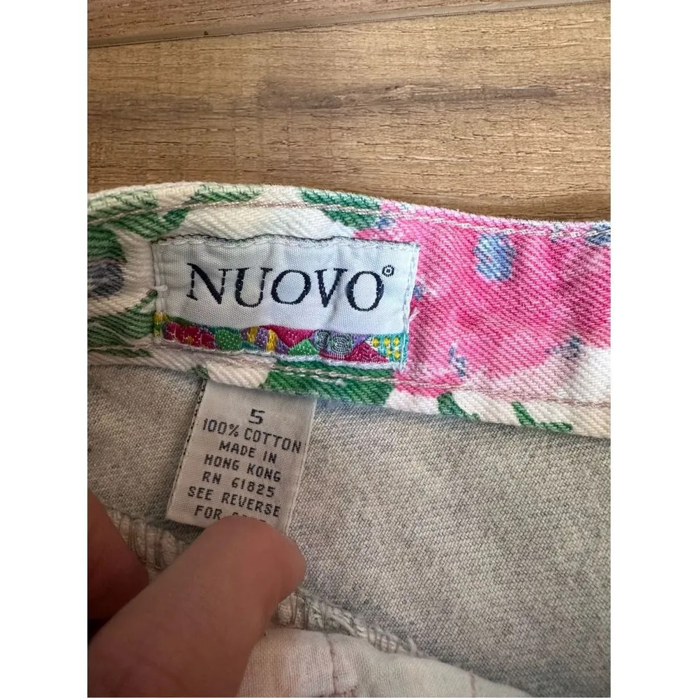 Bermuda Nuovo Denim Jean Shorts Vintage Womens Small 4 5 Light Wash  Floral - Image 5