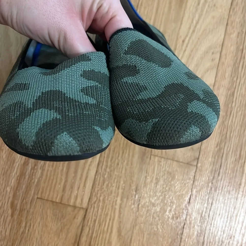 Rothy's The Loafer Olive Camo Sz 6.5 - Image 2