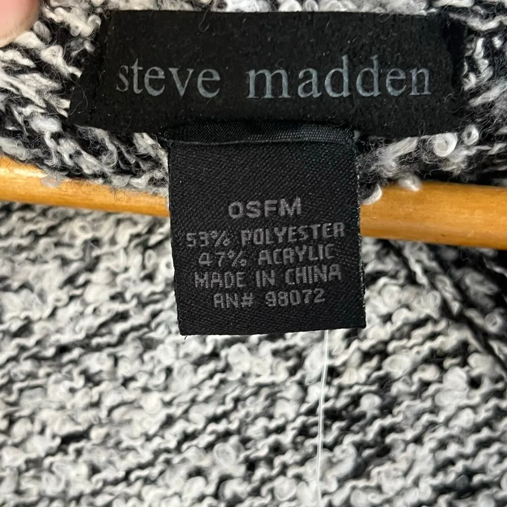 Steve Madden Women's Black And White Fringe Trim Poncho OSFM. NEW WITH DEFECTS - Image 9