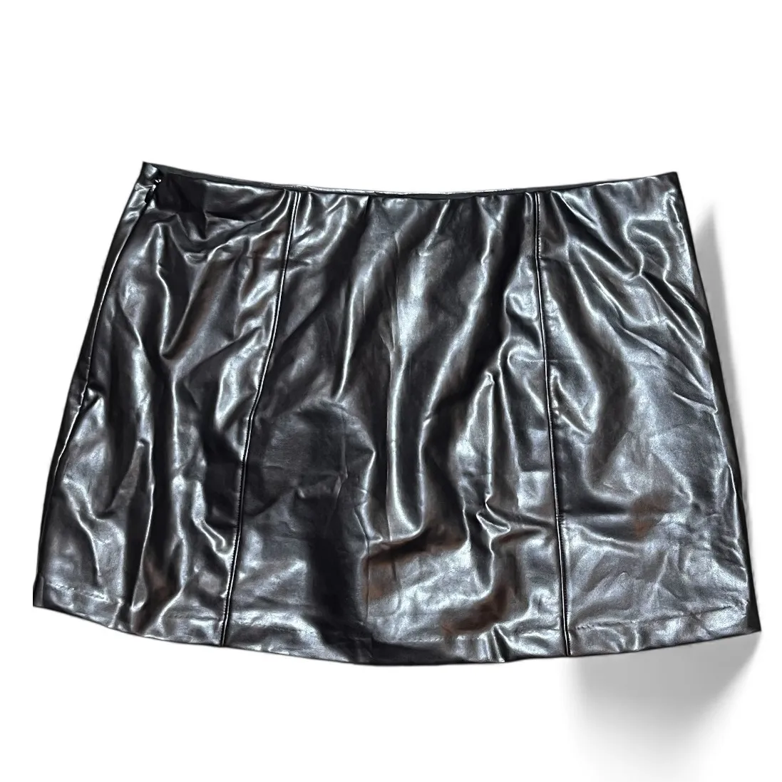 NWT Abercrombie & Fitch Faux Leather Mini Skirt Black XL Lined Shorts Grunge NYE - Image 2