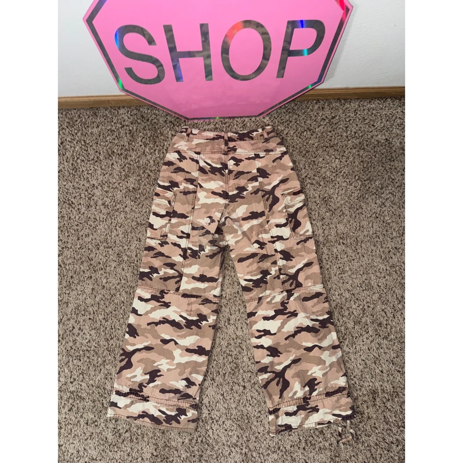 FOREVER 21 Womens Camo Cargo Pants Wide Leg Drawstring Tan Pink Size S - Image 4